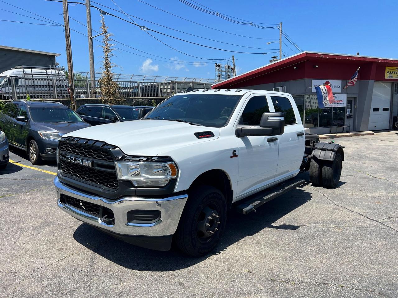 2023 Ram 3500 Tradesman, VIN 3C7WRTCLXPG513448 — Мелкие вмятины и царапины