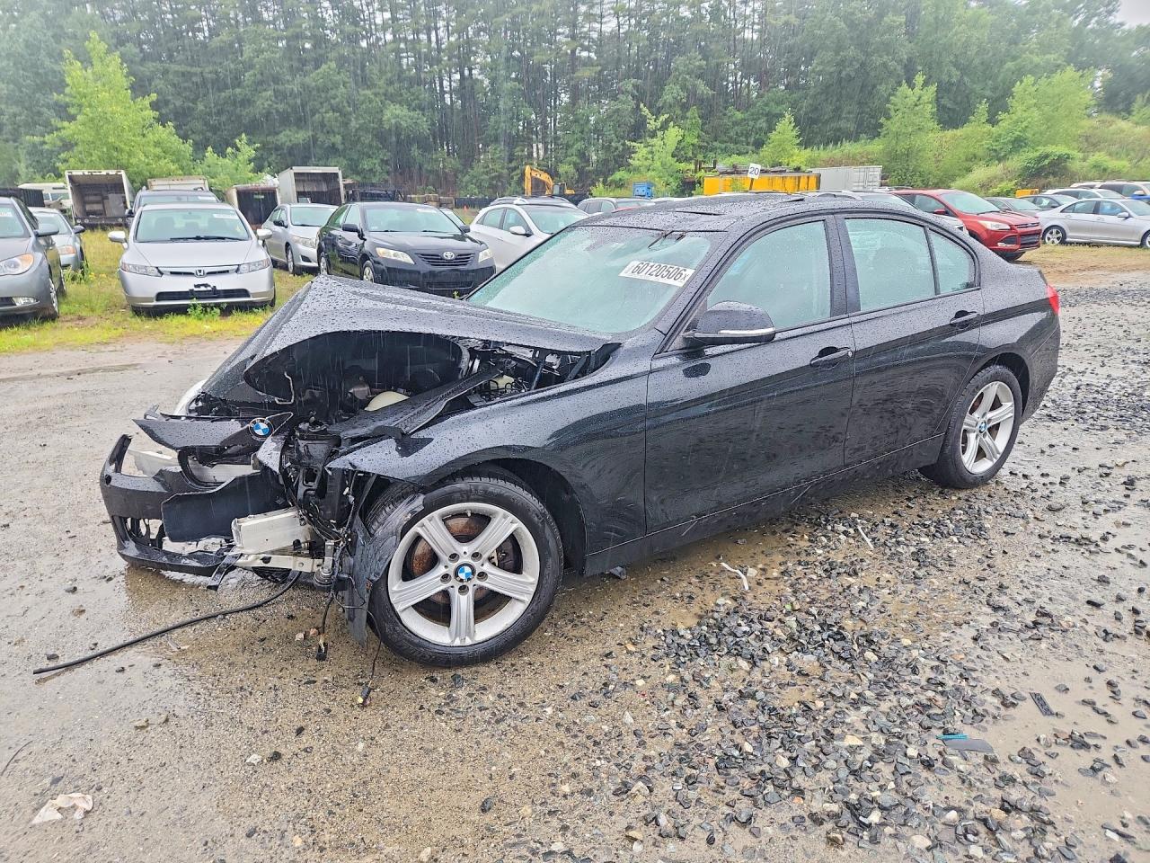 2013 BMW 3 Series 328i xDrive, VIN WBA3B3C57DF532345 — Front end