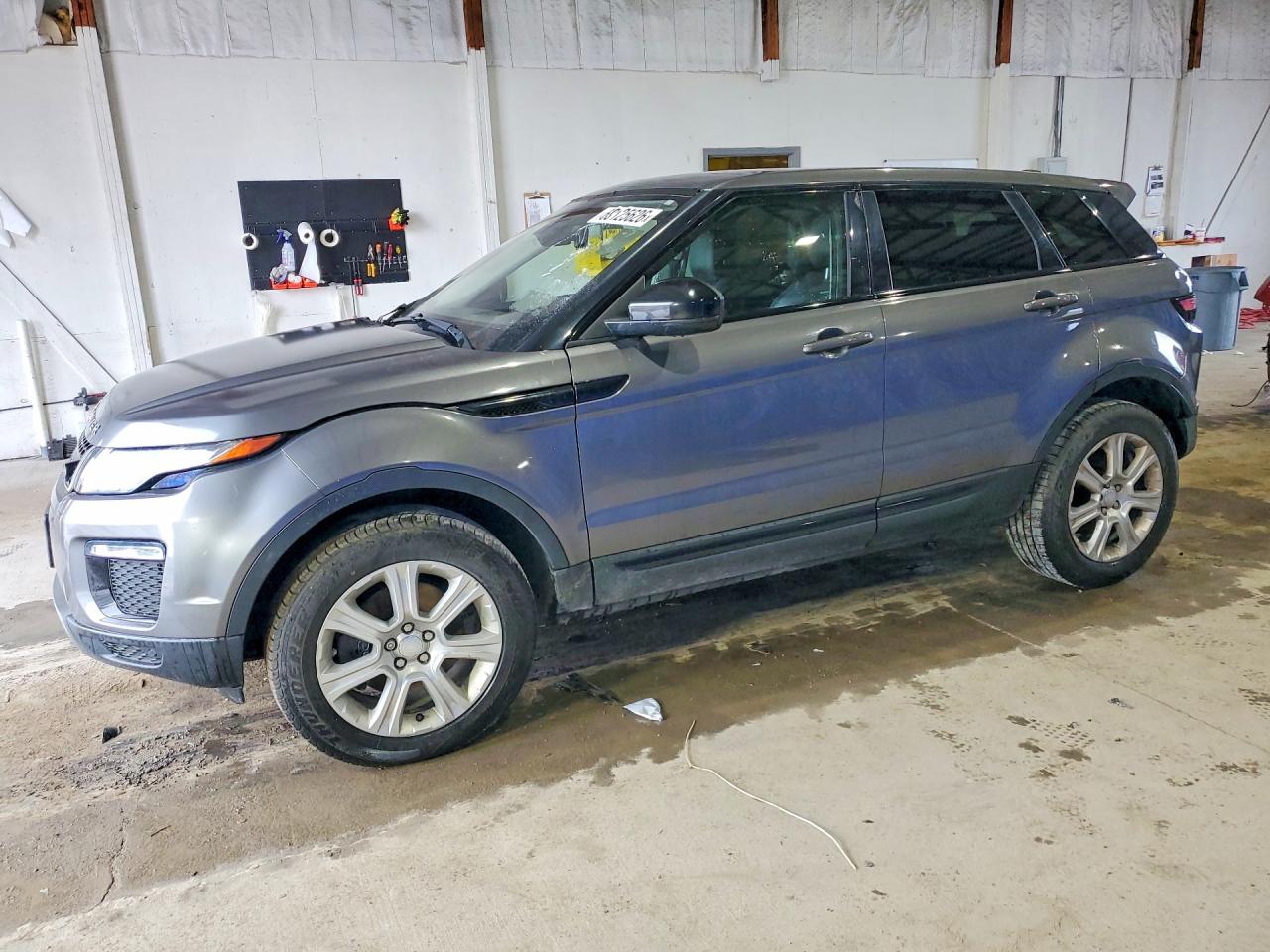 2017 Land Rover Range Rover Evoque SE, VIN SALVP2BG9HH173481 — Minor dents and scratches