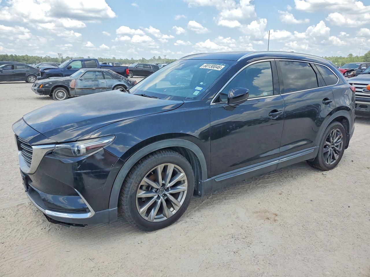 2017 Mazda CX-9 Grand Touring, VIN JM3TCADY5H0136640 — Перед