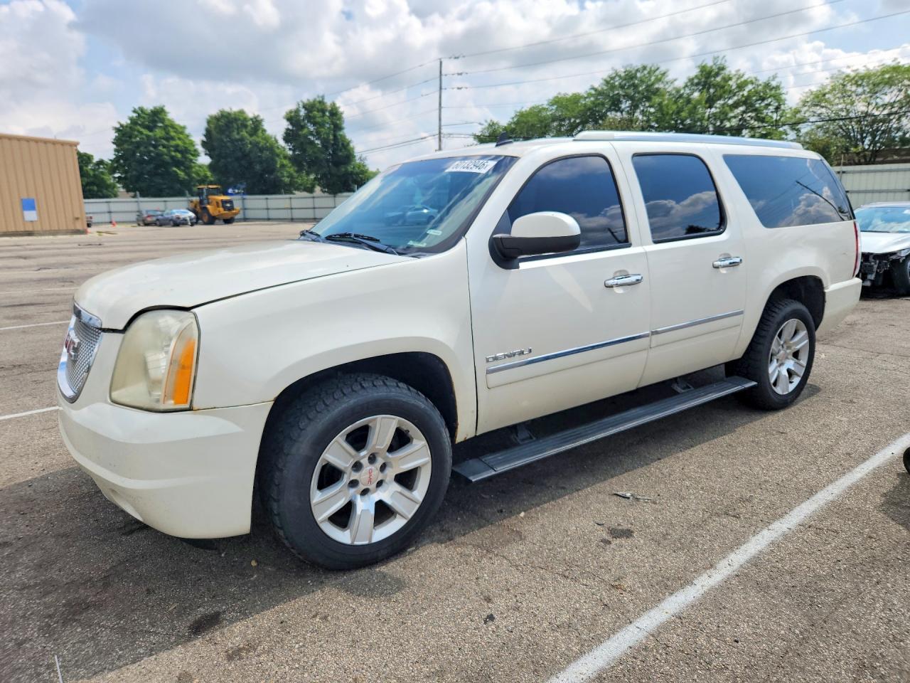 2013 GMC Yukon XL Denali, VIN 1GKS2MEF6DR186575 — Зад
