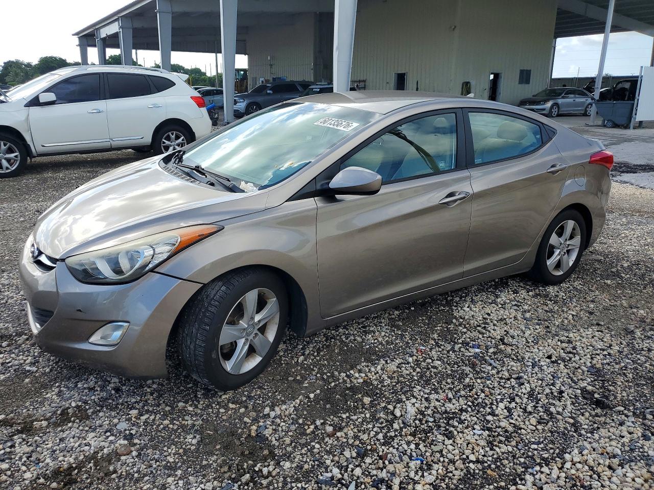 2013 Hyundai Elantra GLS, VIN 5NPDH4AE1DH278880 — Front end