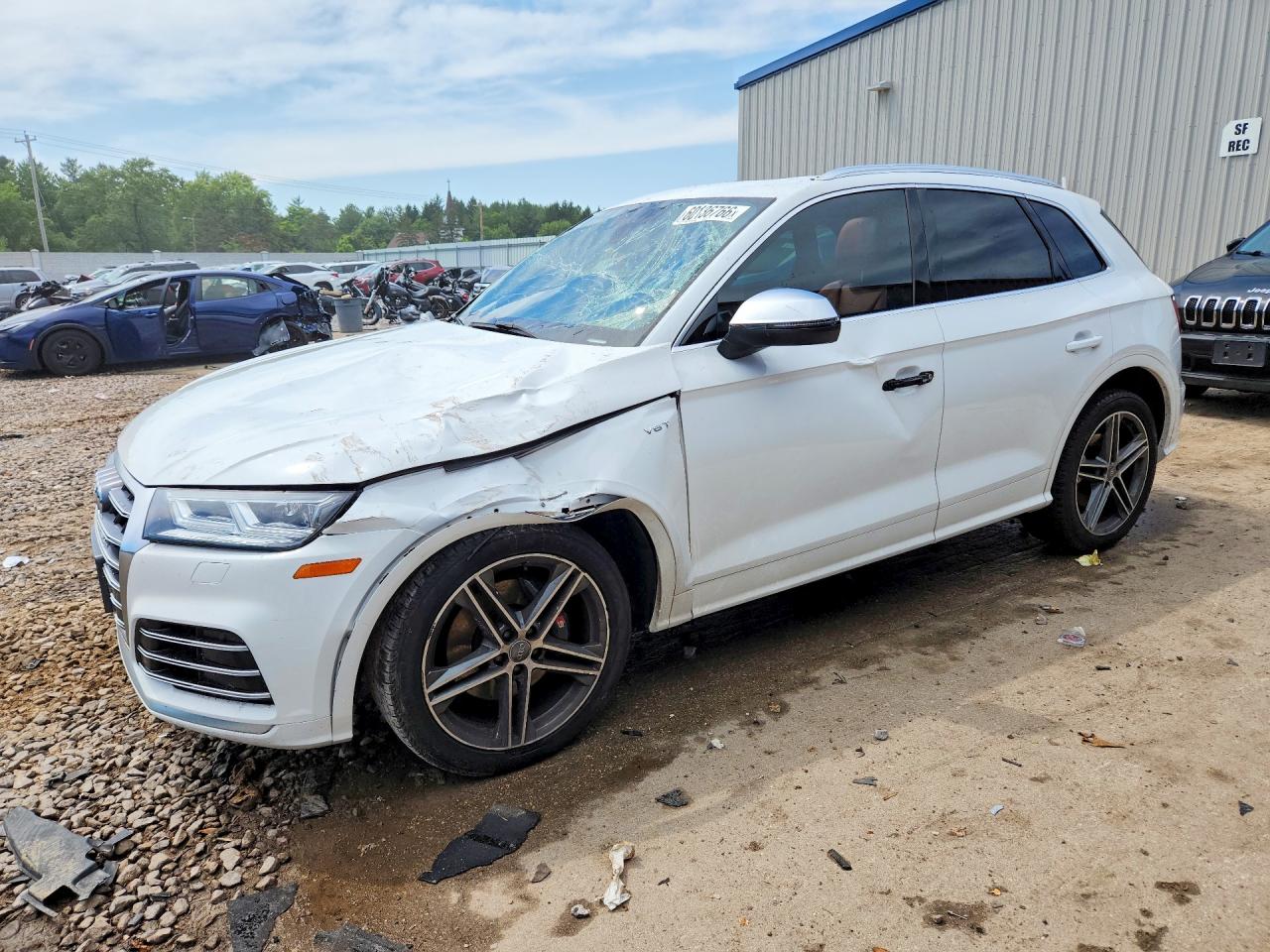 2018 Audi SQ5 Premium Plus, VIN WA1A4AFY7J2203432 — Side