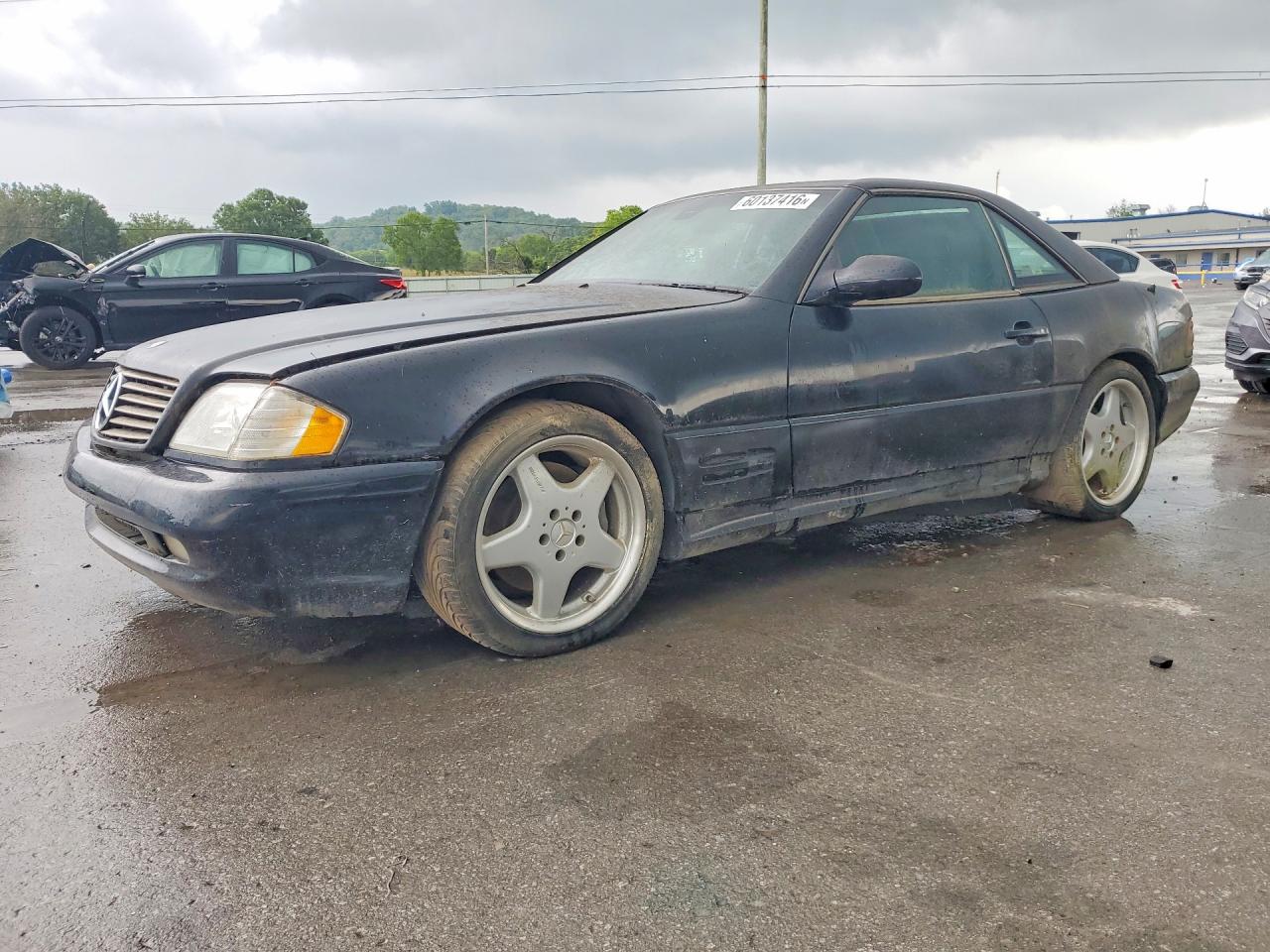 1999 Mercedes-Benz SL 500, VIN WDBFA68F7XF179954 — Minor dents and scratches