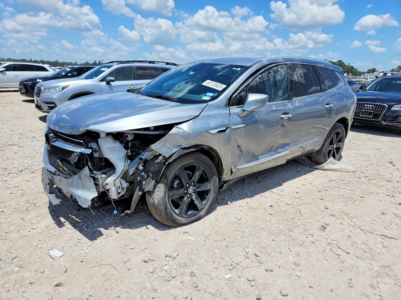 2024 Buick Enclave Essence, VIN 5GAERBKW6RJ122573 — Front end