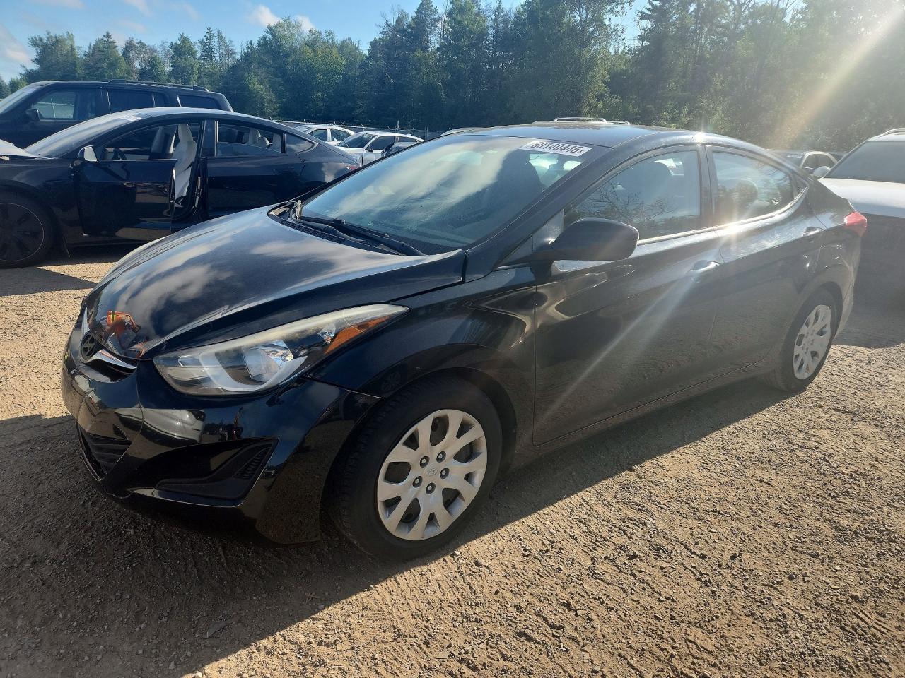 2014 Hyundai Elantra SE, VIN 5NPDH4AE5EH467131 — Front end