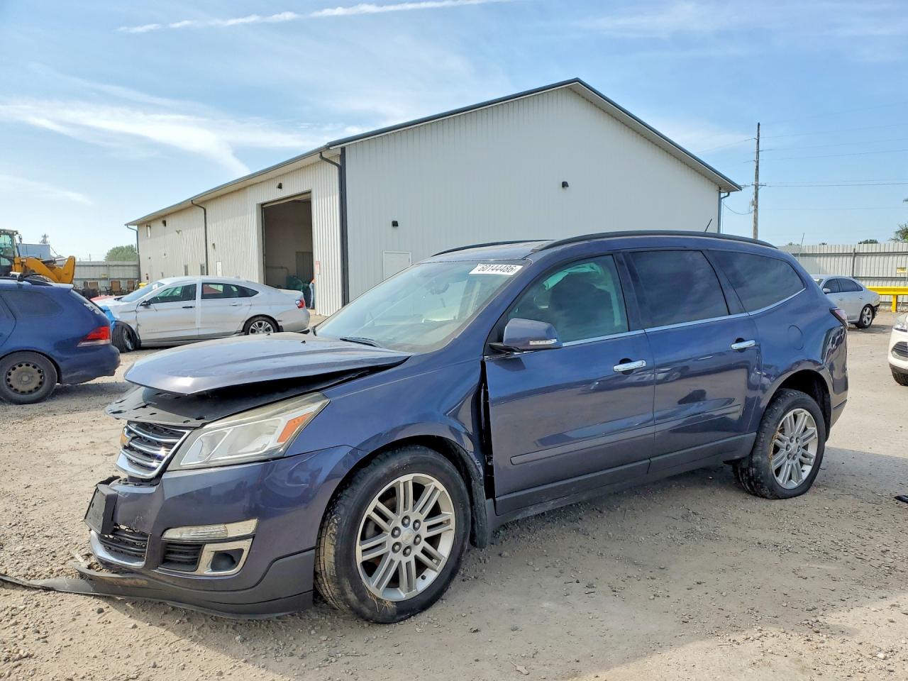 2014 Chevrolet Traverse LT, VIN 1GNKRGKDXEJ207690 — Front end
