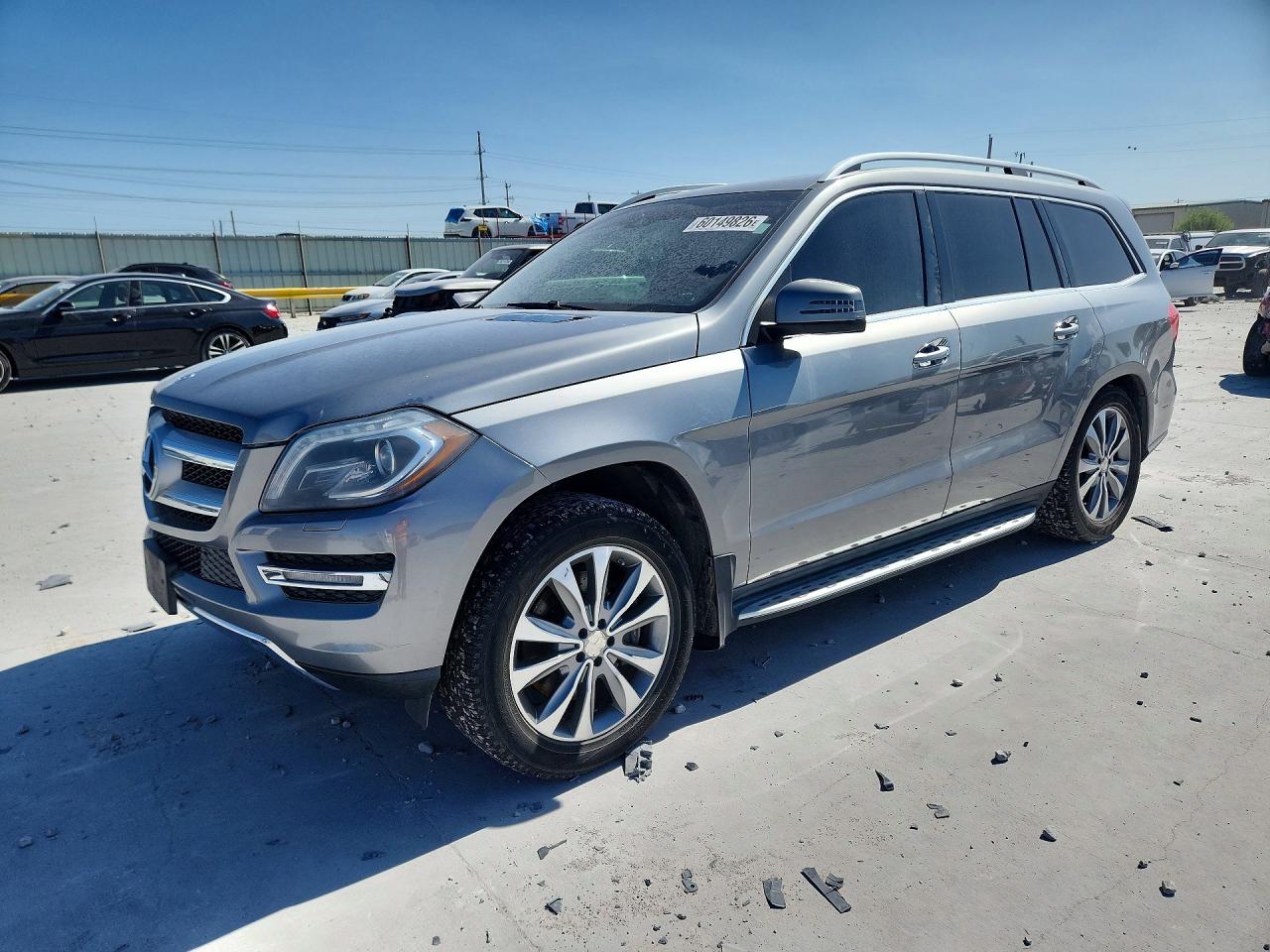 2014 Mercedes-Benz GL 450, VIN 4JGDF7CE7EA289214 — Rear end