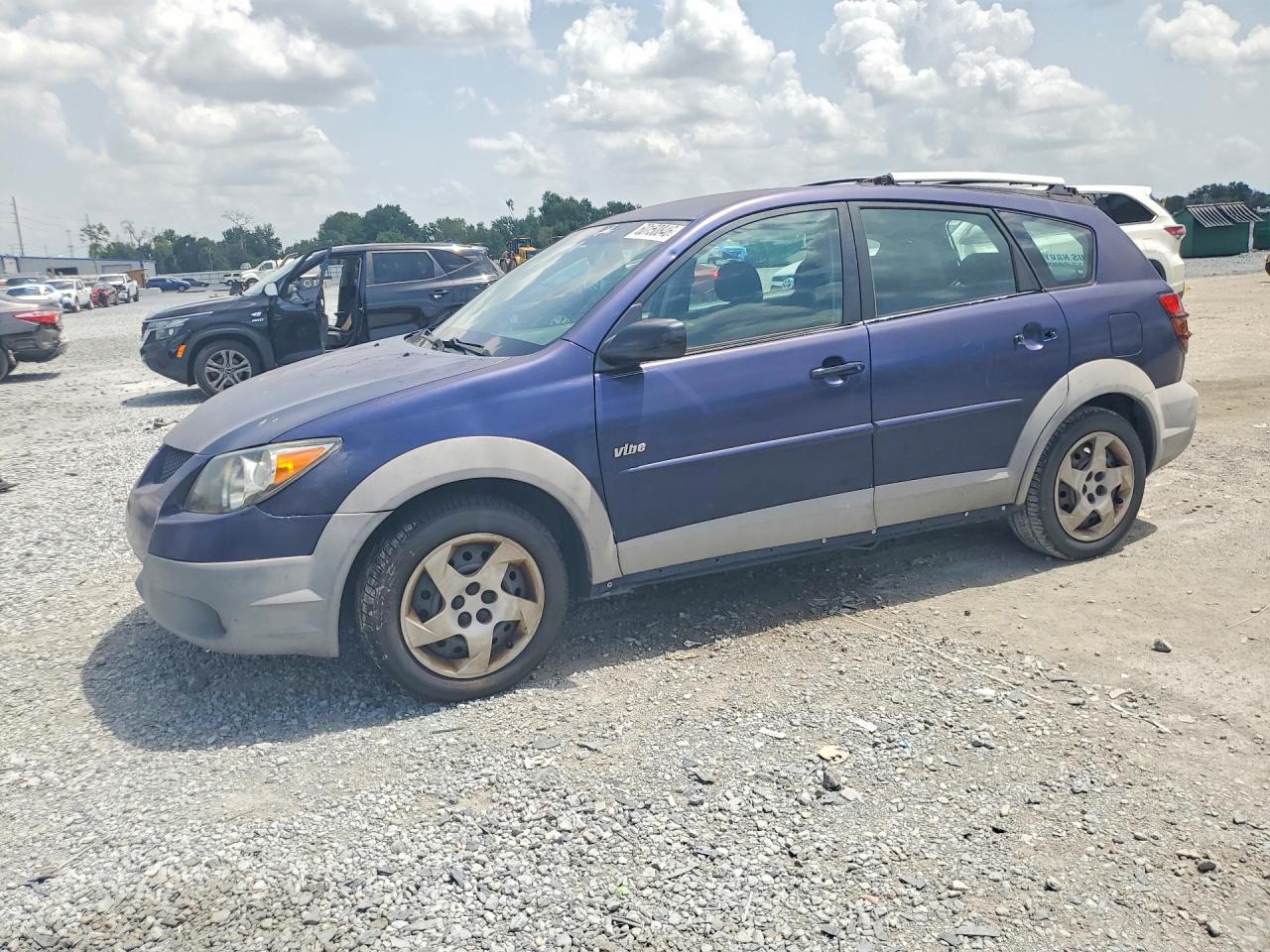 2003 Pontiac Vibe, VIN 5Y2SL628X3Z455167 — Перед