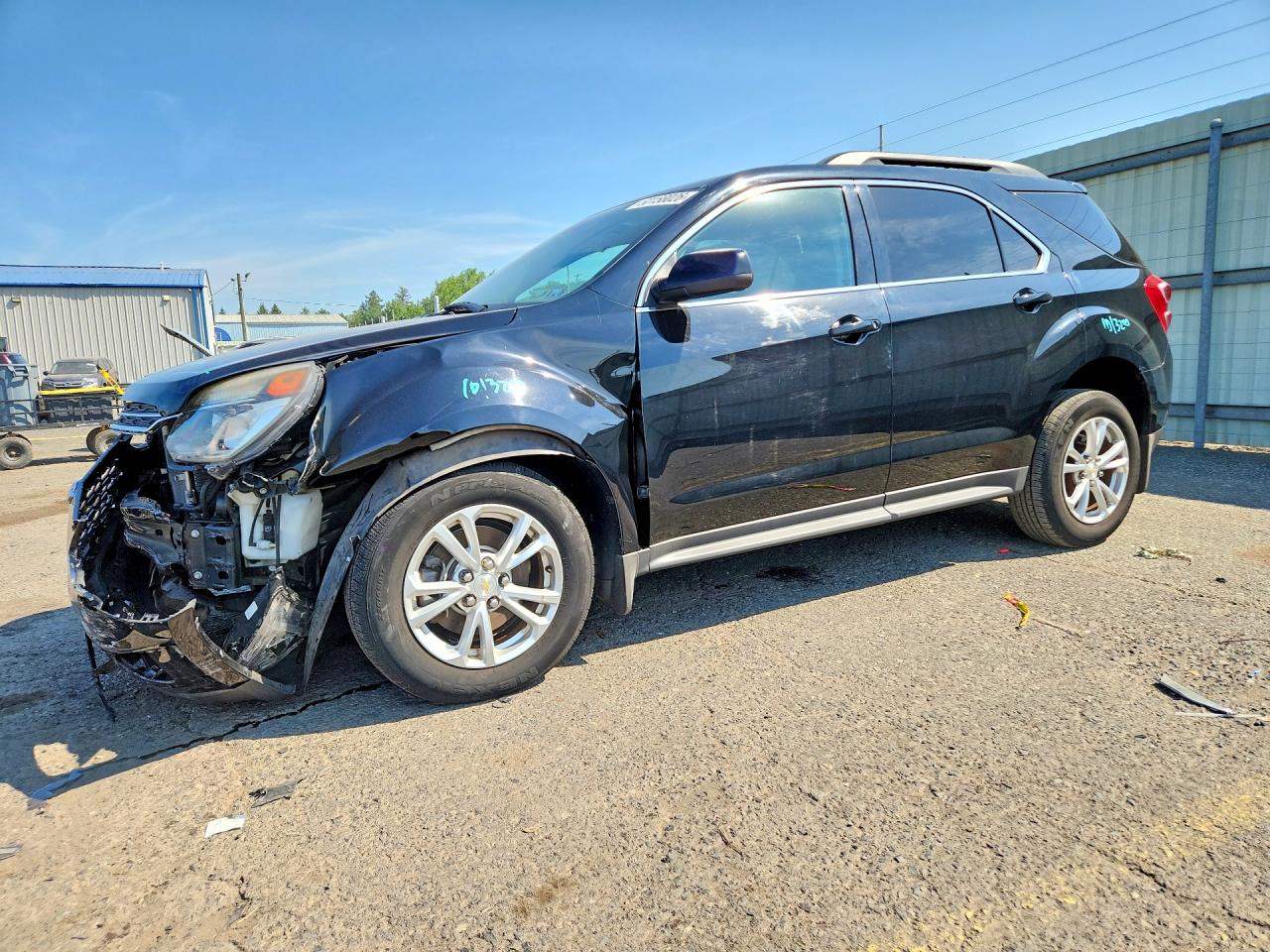 2016 Chevrolet Equinox LT, VIN 2GNFLFEK7G6124886 — Front end