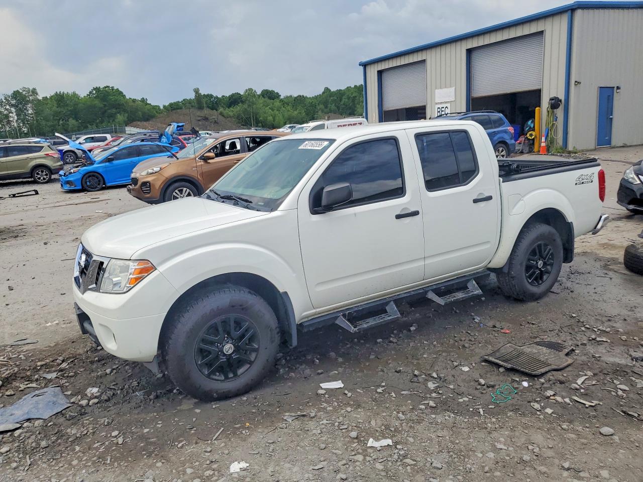 2019 Nissan Frontier SL, VIN 1N6AD0EV6KN720161 — Front end