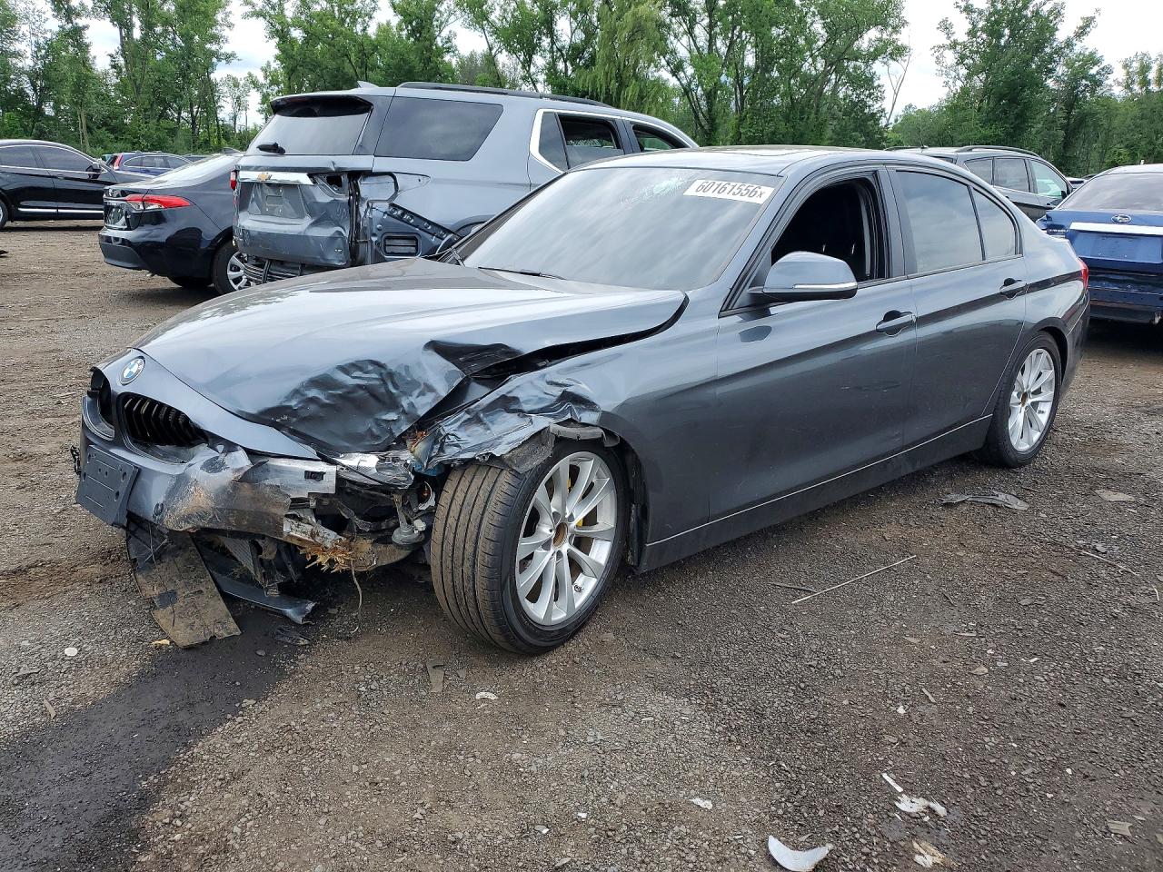 2017 BMW 3 Series 320i xDrive, VIN WBA8E5G34HNU42616 — Front end