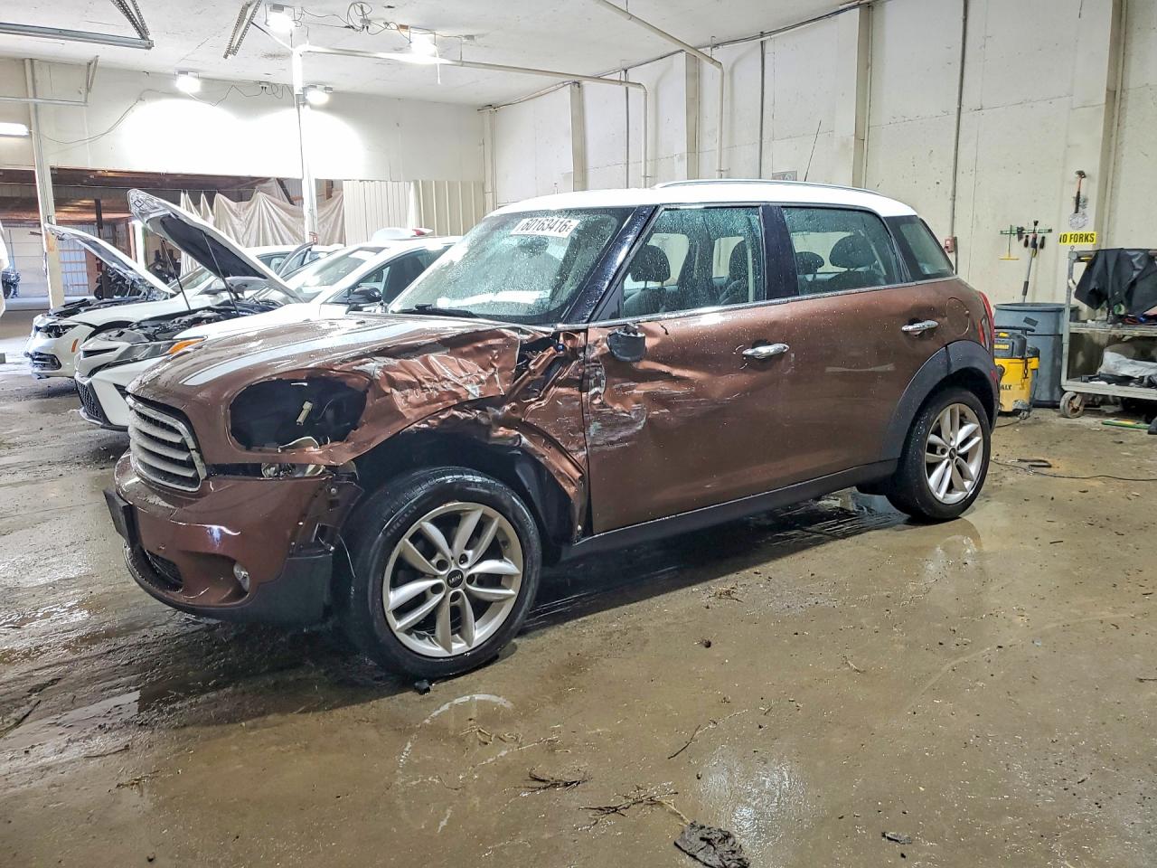 2013 MINI Countryman, VIN WMWZB3C59DWM08166 — Перед