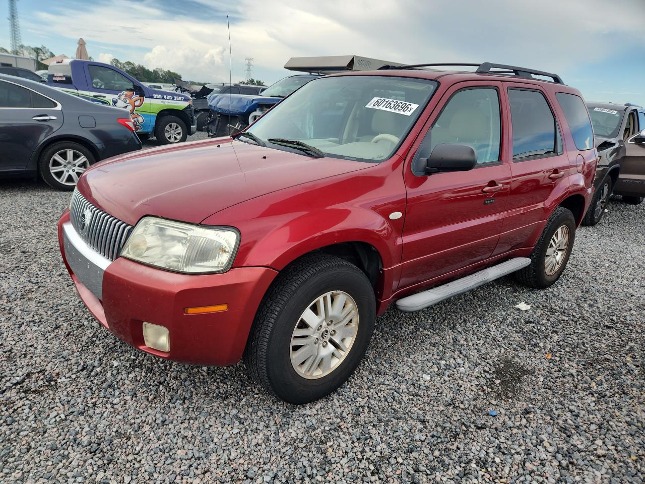 2006 Mercury Mariner Luxury, VIN 4M2CU57136KJ08696 — Minor dents and scratches