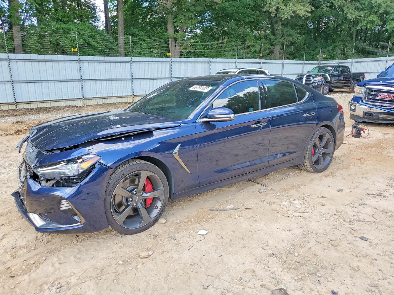 2020 Genesis G70 3.3T, VIN KMTG34LE1LU051543 — Front end