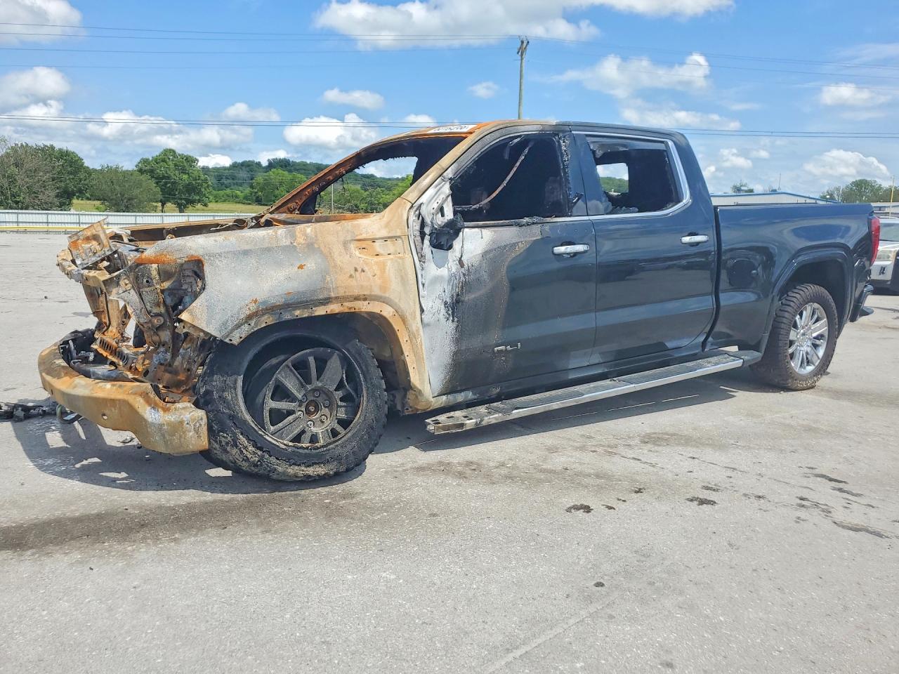 2022 GMC Sierra 1500 Denali, VIN 3GTUUGEL5NG657087 — Burn