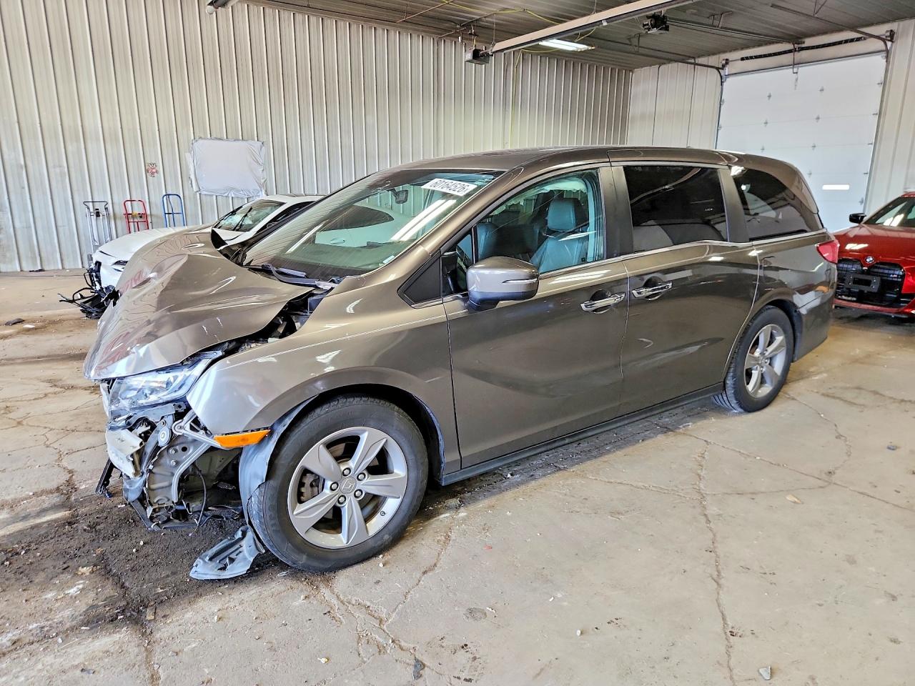2020 Honda Odyssey EX-L, VIN 5FNRL6H70LB065228 — Front end