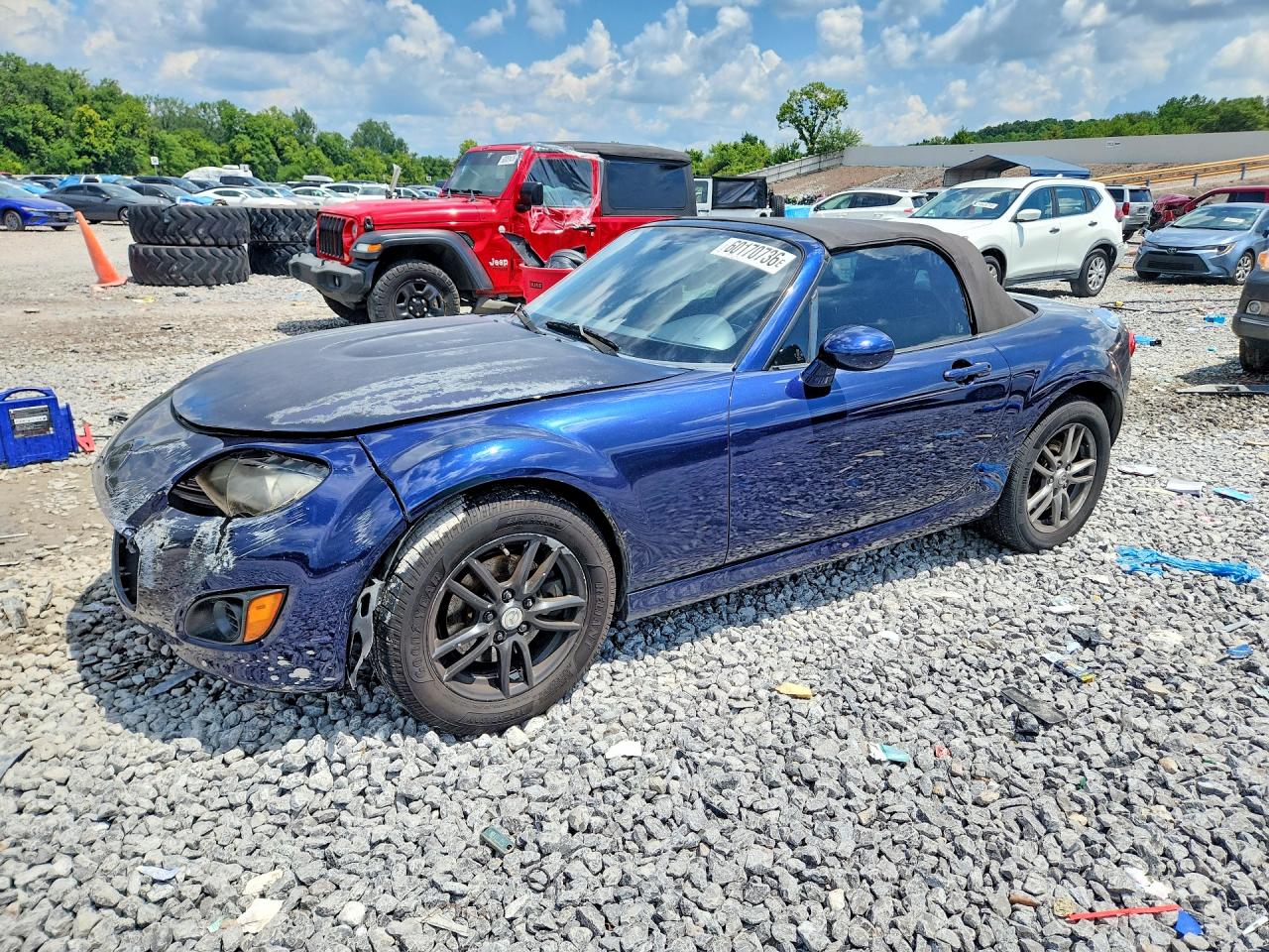 2010 Mazda MX-5 Miata Sport, VIN JM1NC2EF1A0208170 — Front end