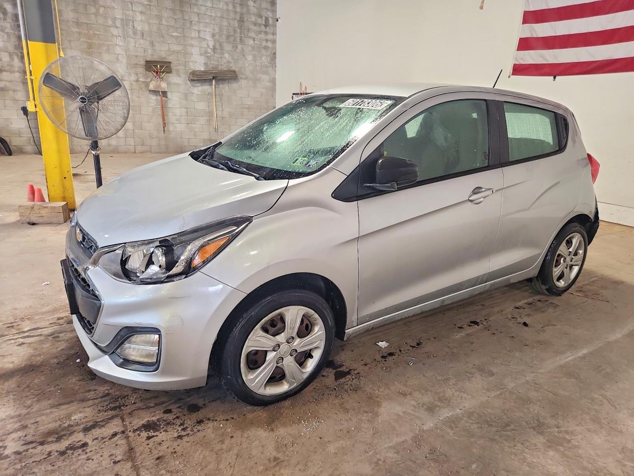 2020 Chevrolet Spark LS, VIN KL8CB6SA5LC417481 — Перед