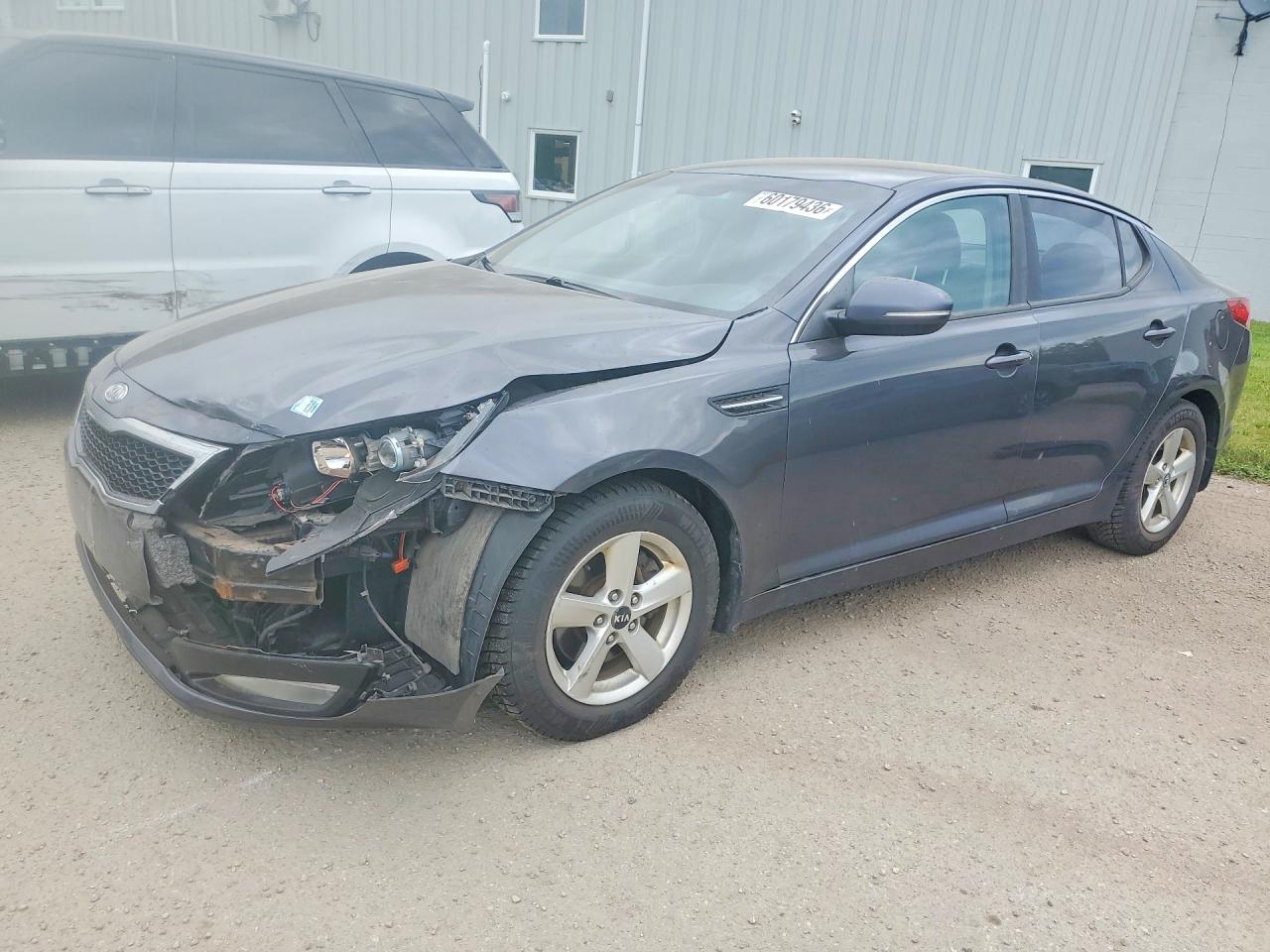 2011 Kia Optima LX, VIN KNAGM4A7XB5212509 — Front end