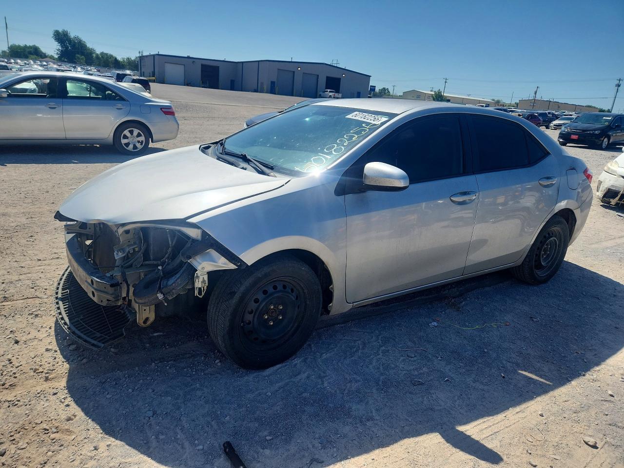 2016 Toyota Corolla LE, VIN 5YFBURHEXGP397069 — Front end
