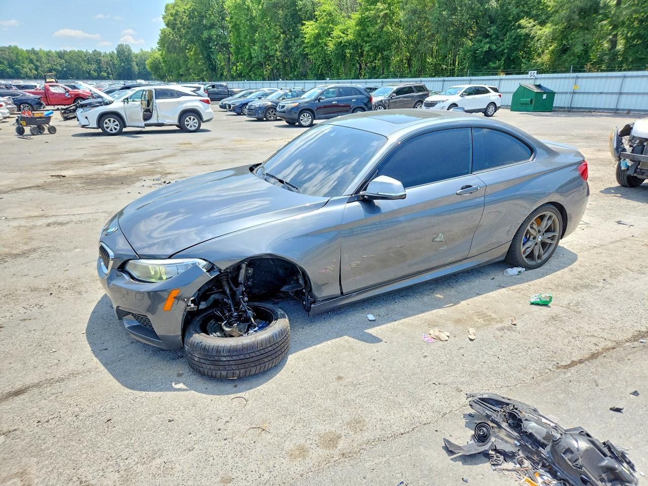 2015 BMW 2 Series M235i xDrive, VIN WBA1J9C50FV371245 — Front end