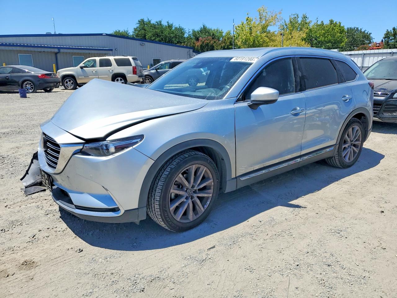 2023 Mazda CX-9 Grand Touring, VIN JM3TCBDY9P0649376 — Перед