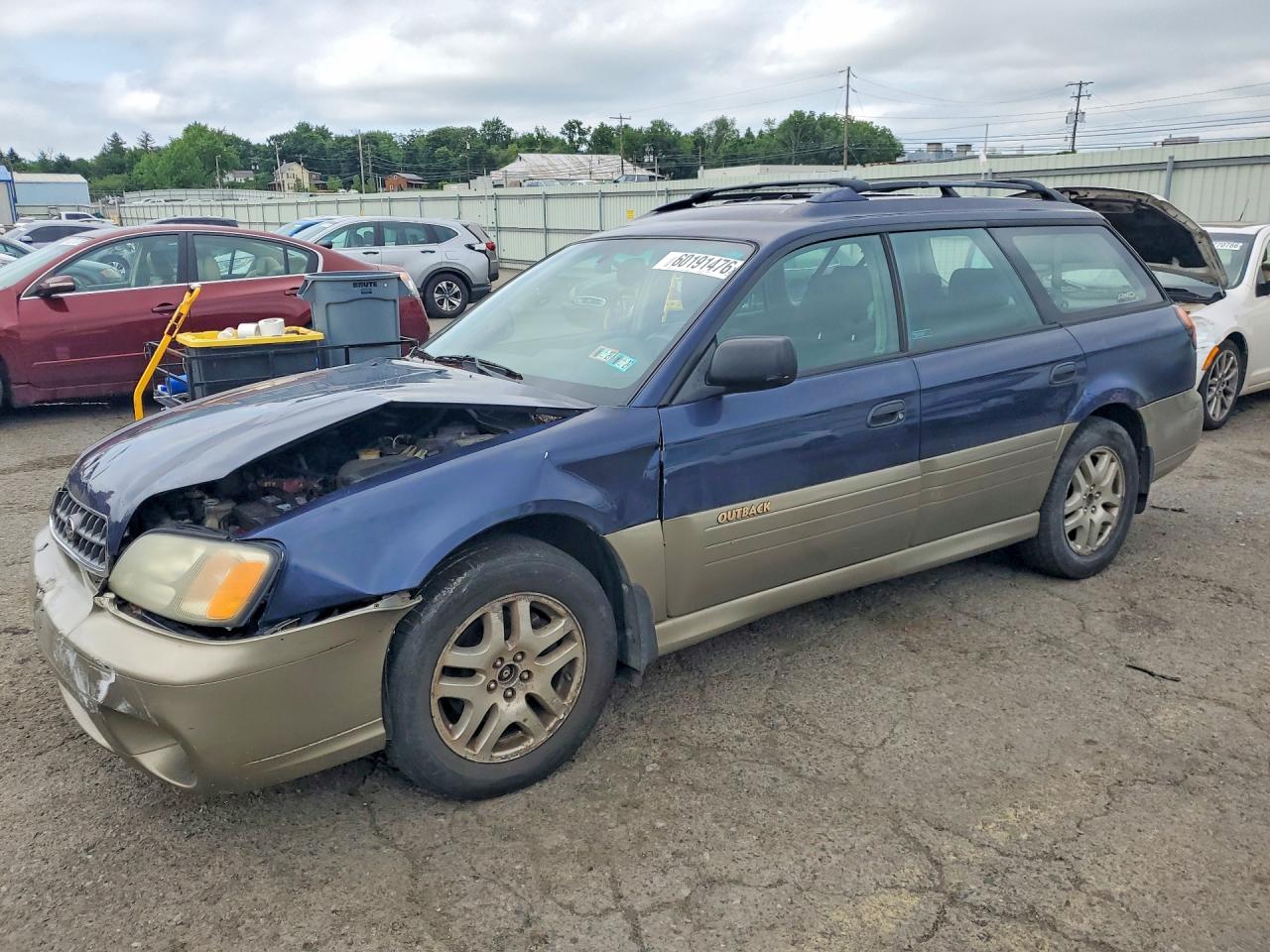 2003 Subaru Legacy Outback, VIN 4S3BH675137656967 — Перед