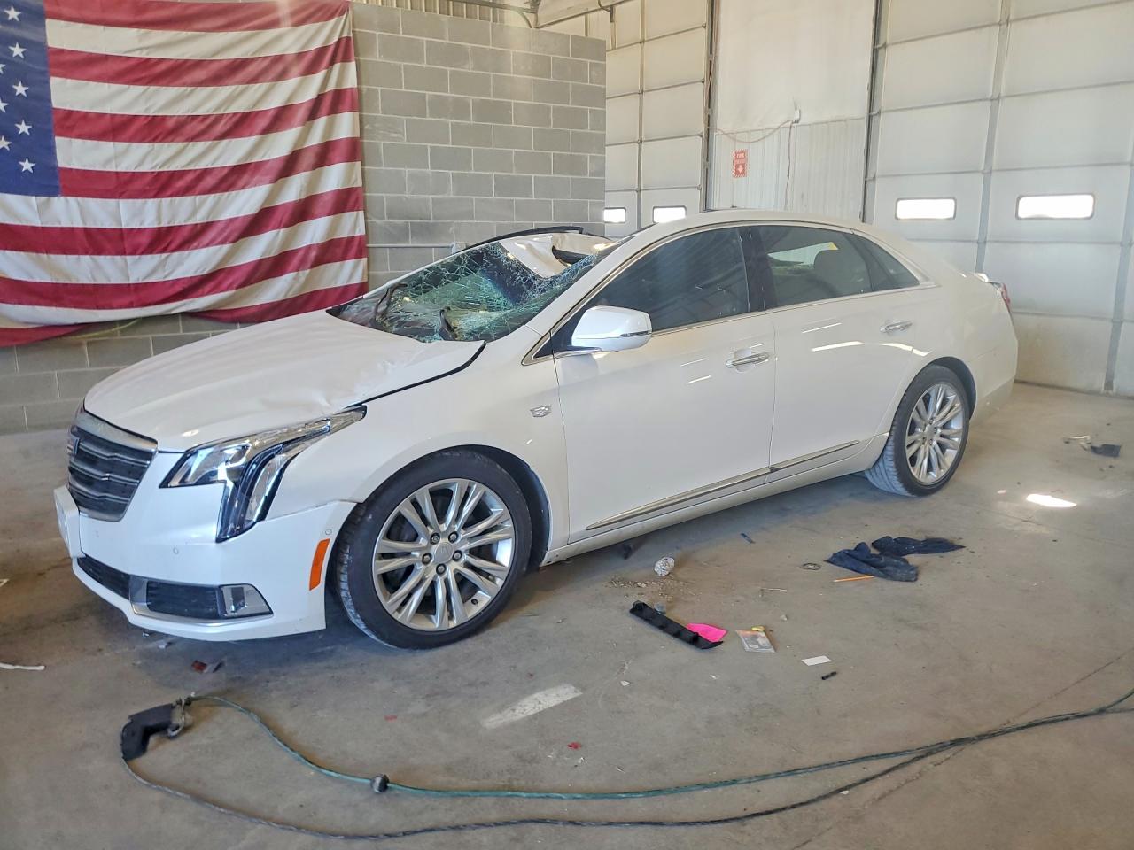 2019 Cadillac XTS Luxury, VIN 2G61M5S35K9157614 — Крыша