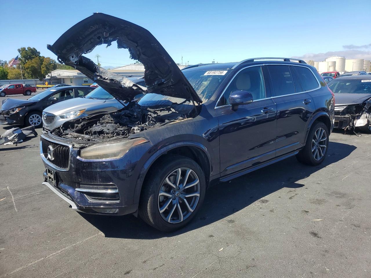 2017 Volvo XC90 Momentum, VIN YV4A22PK8H1183197 — Engine fire