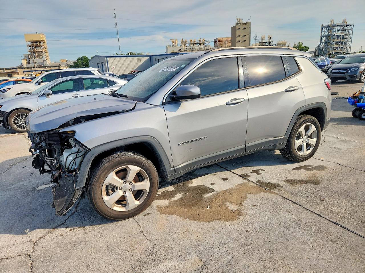 2018 Jeep Compass Latitude, VIN 3C4NJDBB9JT232352 — Water / flood