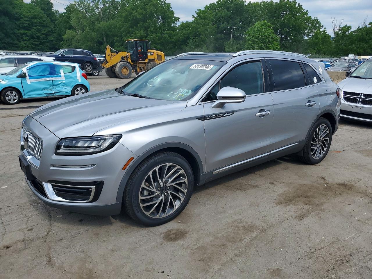 2020 Lincoln Nautilus Reserve, VIN 2LMPJ8K9XLBL19916 — Roof