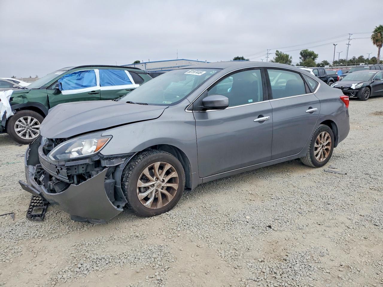 2019 Nissan Sentra SV, VIN 3N1AB7AP5KY292355 — Front end