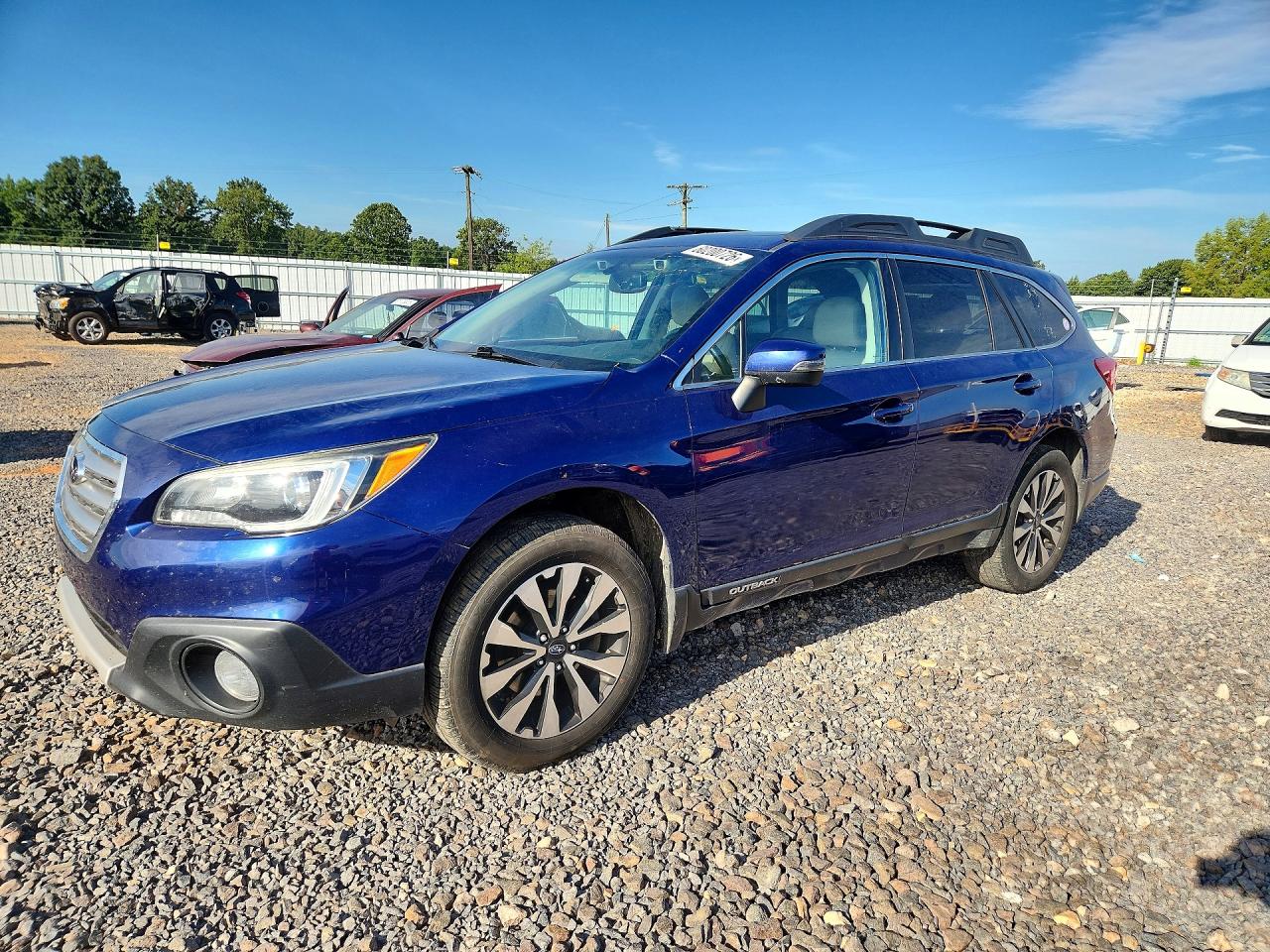 2016 Subaru Outback Limited, VIN 4S4BSBNC5G3260951 — Front end