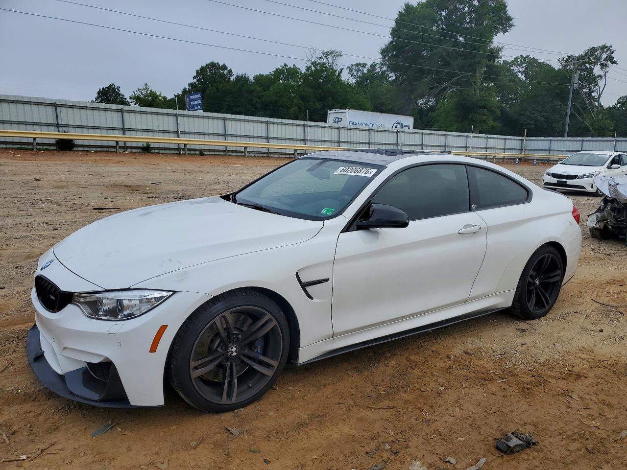 2015 BMW M4, VIN WBS3R9C57FK333042 — Механическое