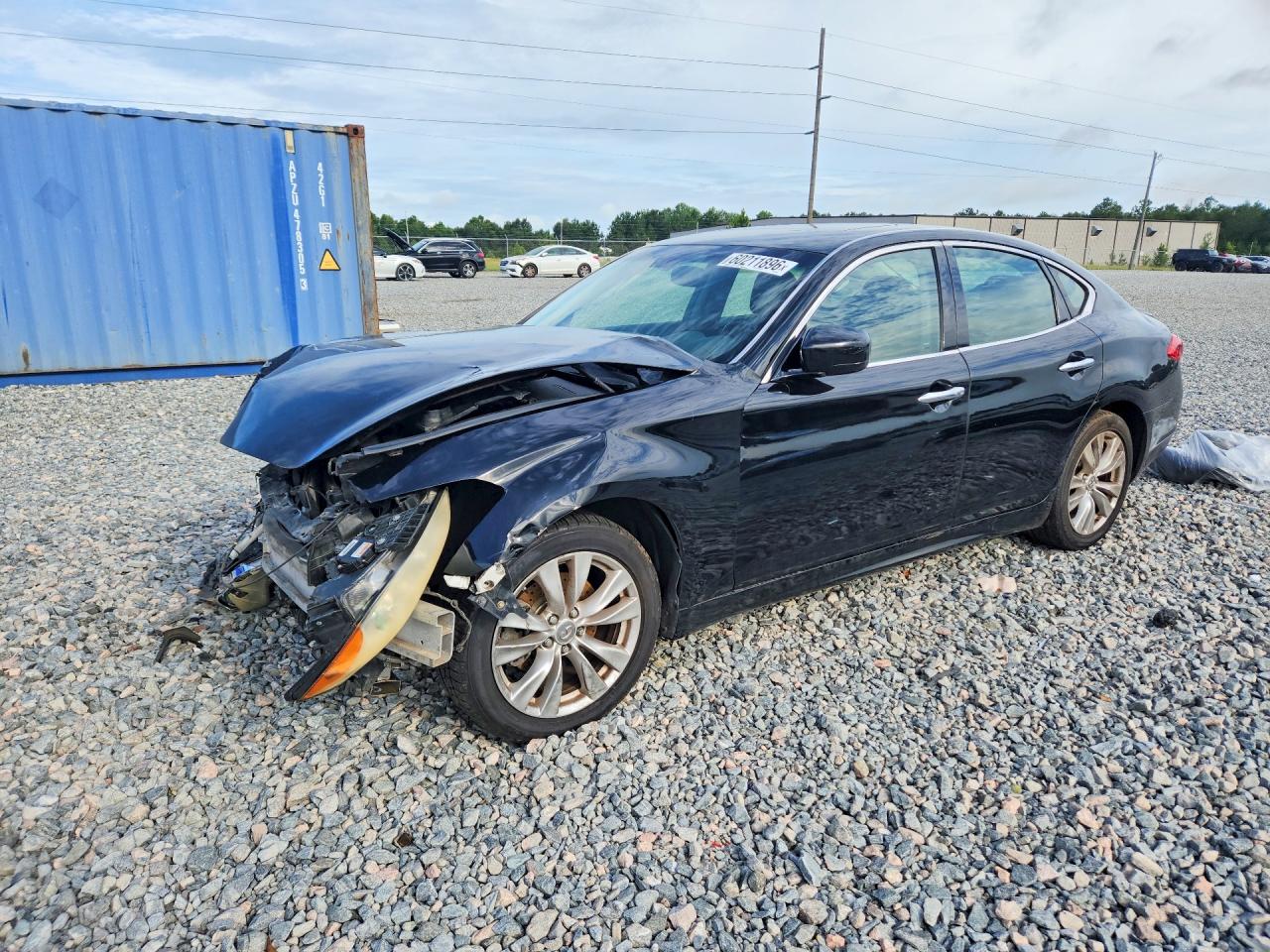 2011 Infiniti M, VIN JN1BY1AP0BM324745 — Front end