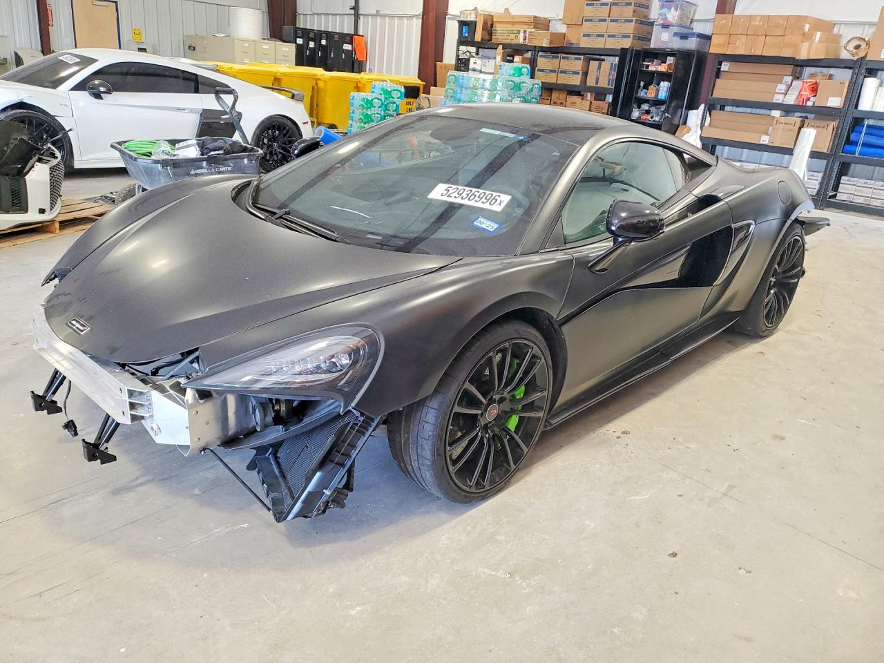 2016 McLaren 570S, VIN SBM13DAA7GW000196 — Rear end