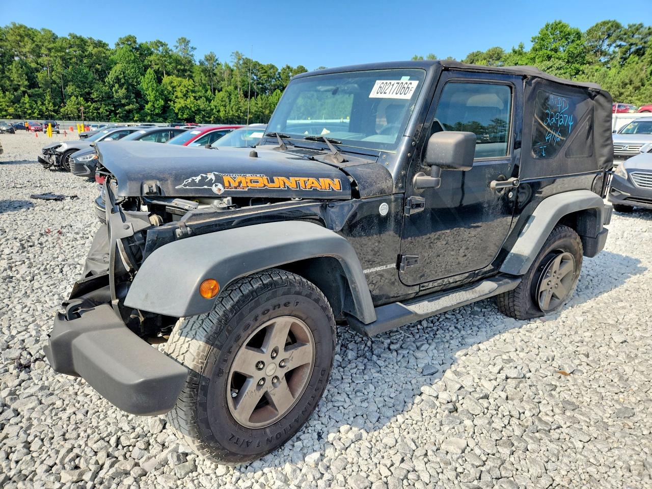 2010 Jeep Wrangler Islander, VIN 1J4AA2D14AL229274 — Front end