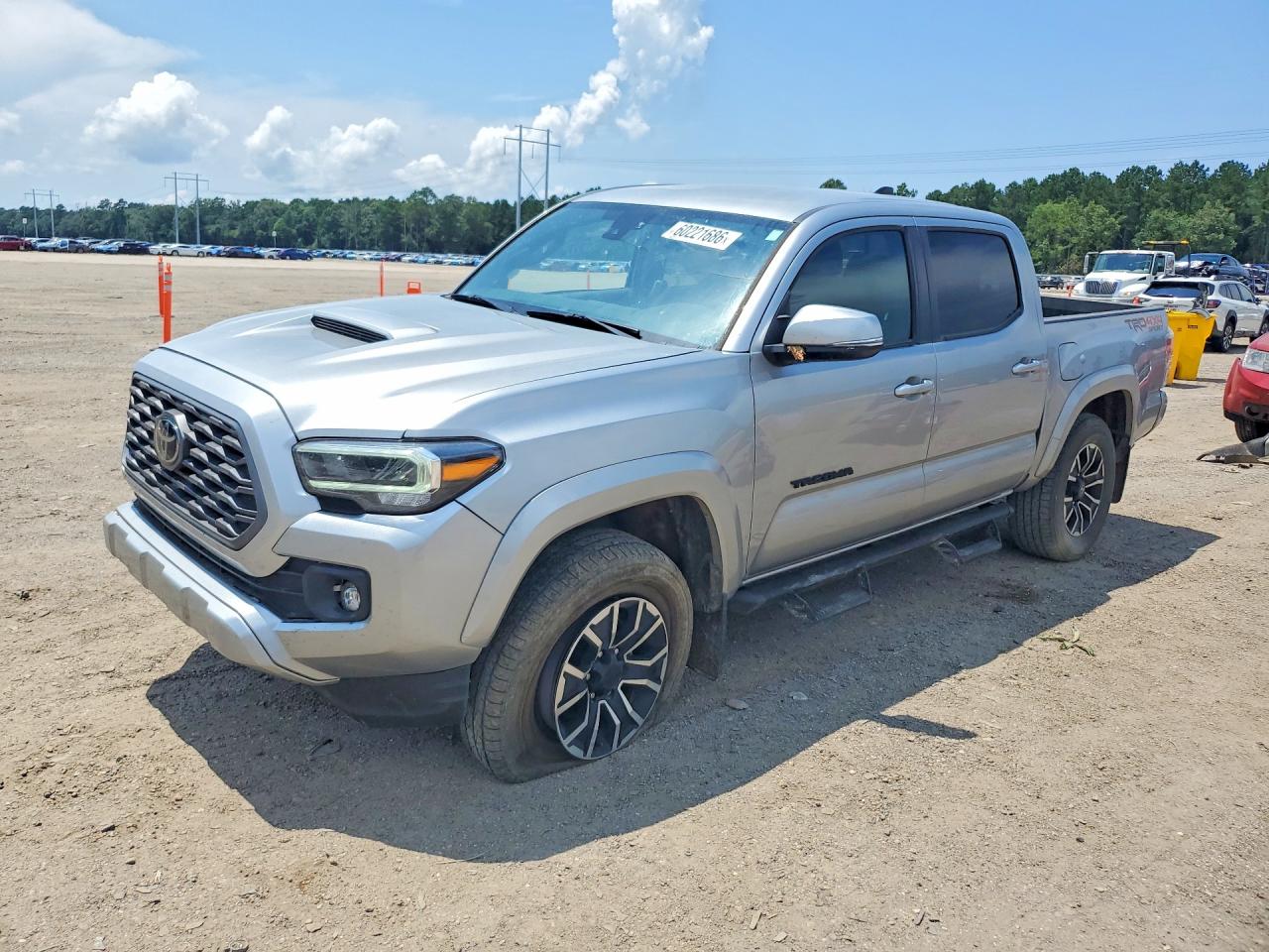 2023 Toyota Tacoma TRD Sport, VIN 3TMCZ5ANXPM605080 — Side