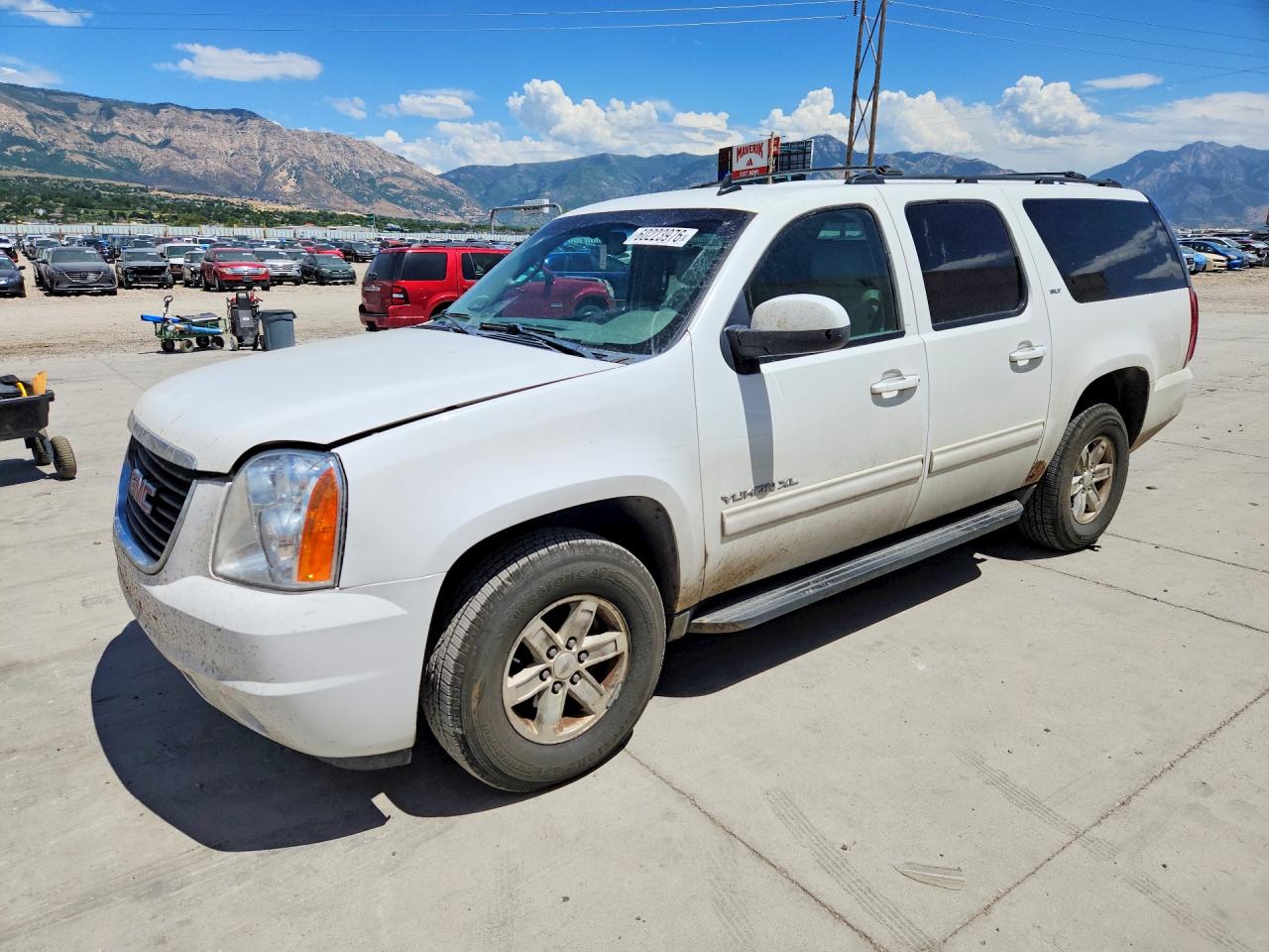 2012 GMC Yukon XL SLT, VIN 1GKS2KE72CR121654 — Normal wear