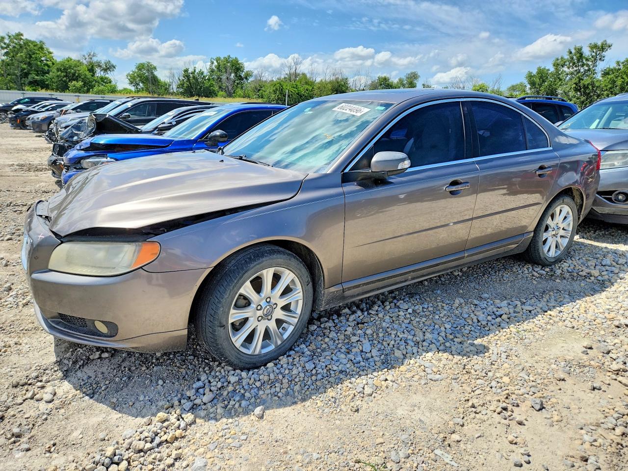 2009 Volvo S80 I6, VIN YV1AS982191090334 — Front end
