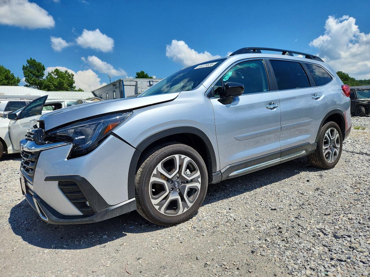 2025 Subaru Ascent Touring, VIN 4S4WMAUD7S3432891 — Front end
