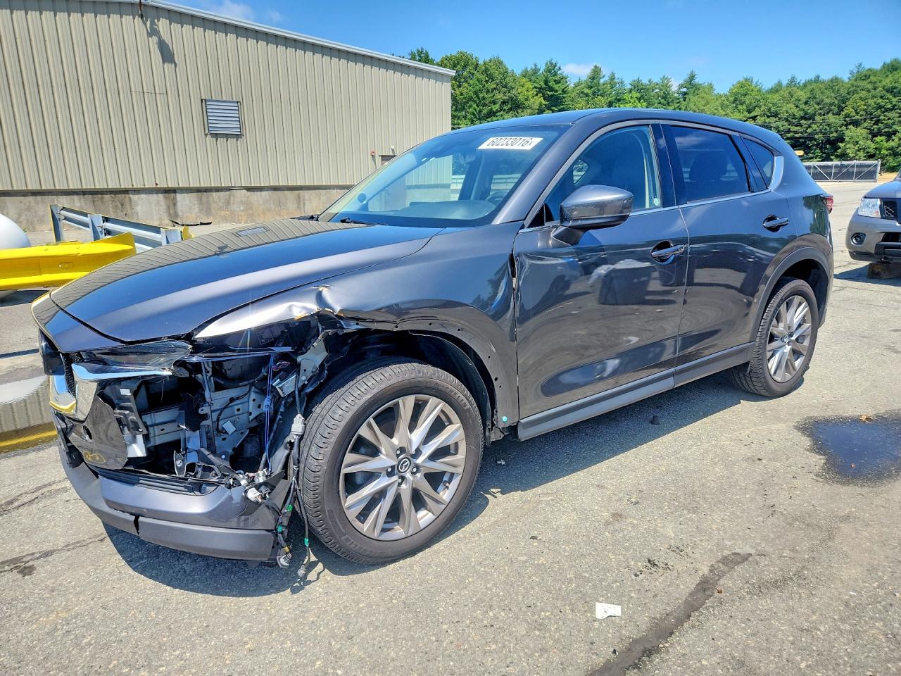 2020 Mazda CX-5 Grand Touring, VIN JM3KFBDM3L1816657 — Front end