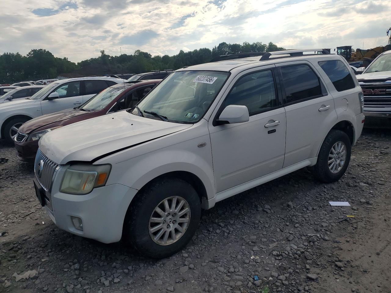 2009 Mercury Mariner Premier, VIN 4M2CU977X9KJ12518 — Side