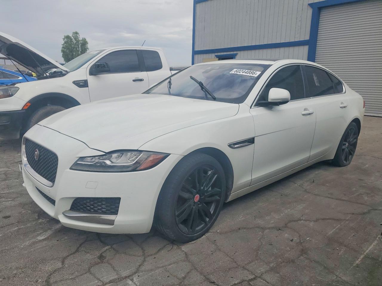 2016 Jaguar XF 35t Prestige, VIN SAJBE4BV8GCY13557 — Mechanical