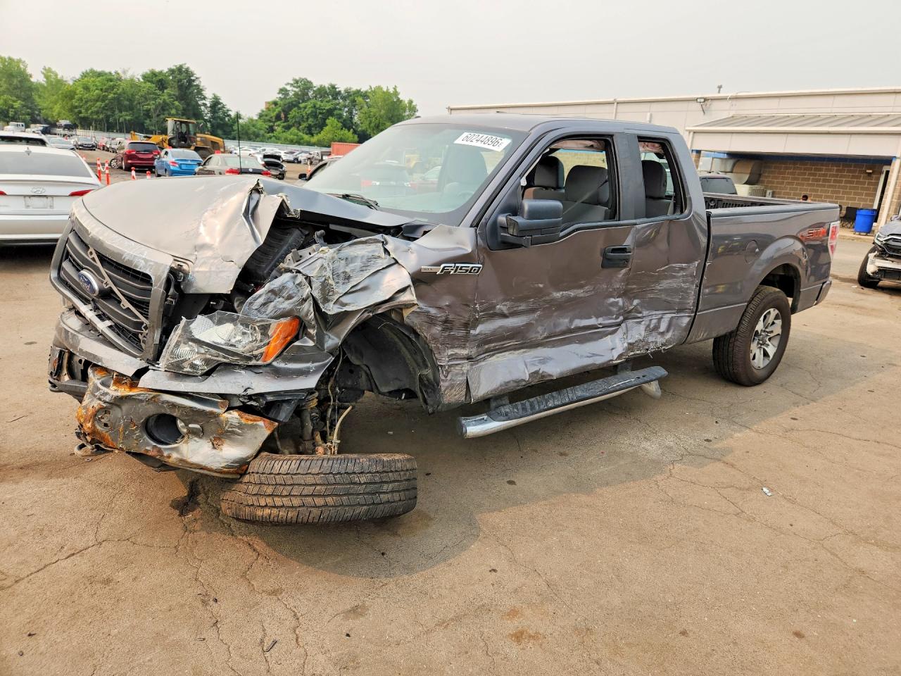 2013 Ford F-150 XL, VIN 1FTFX1EF9DKG15939 — Бок