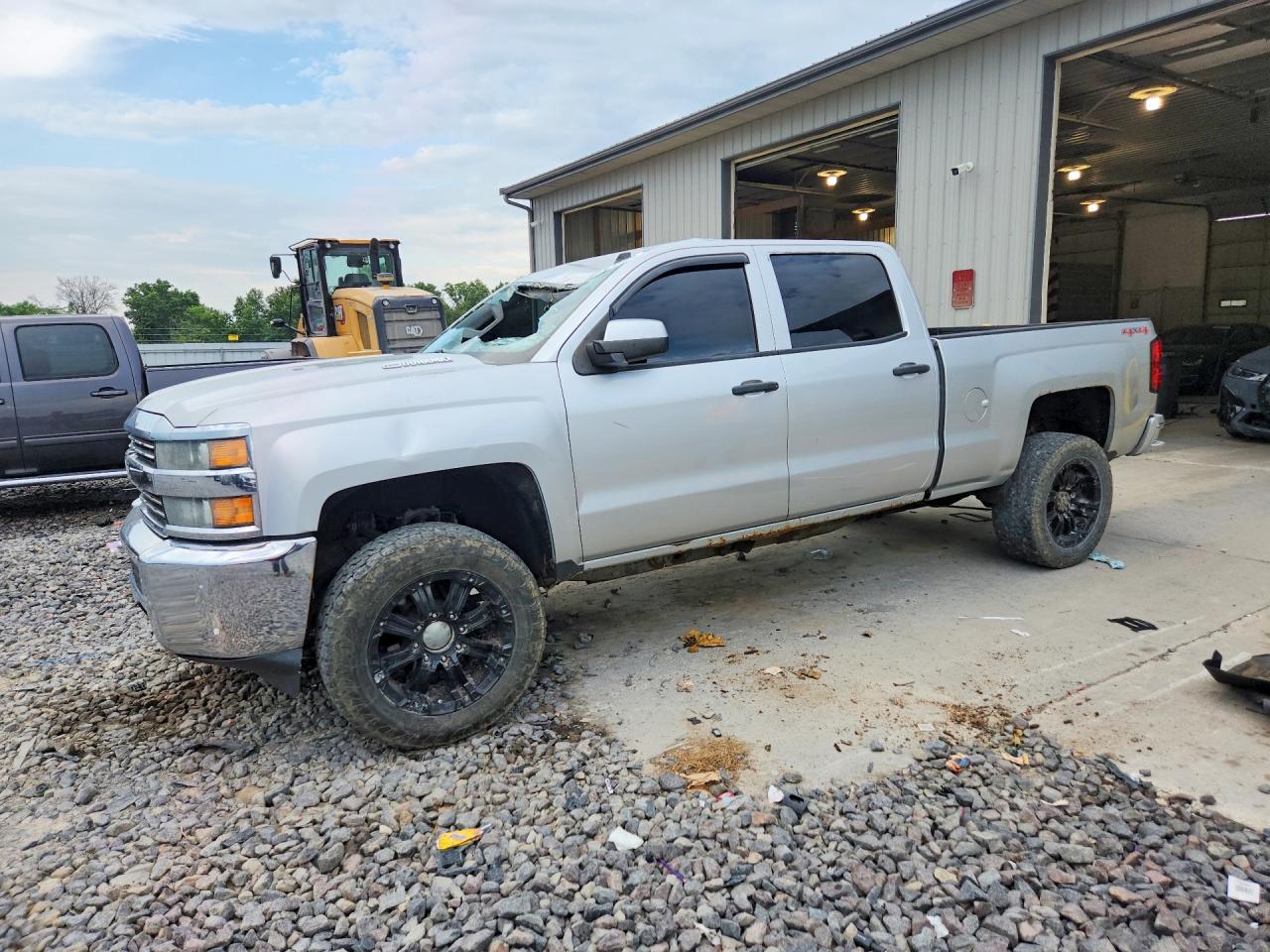 2015 Chevrolet Silverado 2500HD LT, VIN 1GC1KVE87FF184000 — Крыша