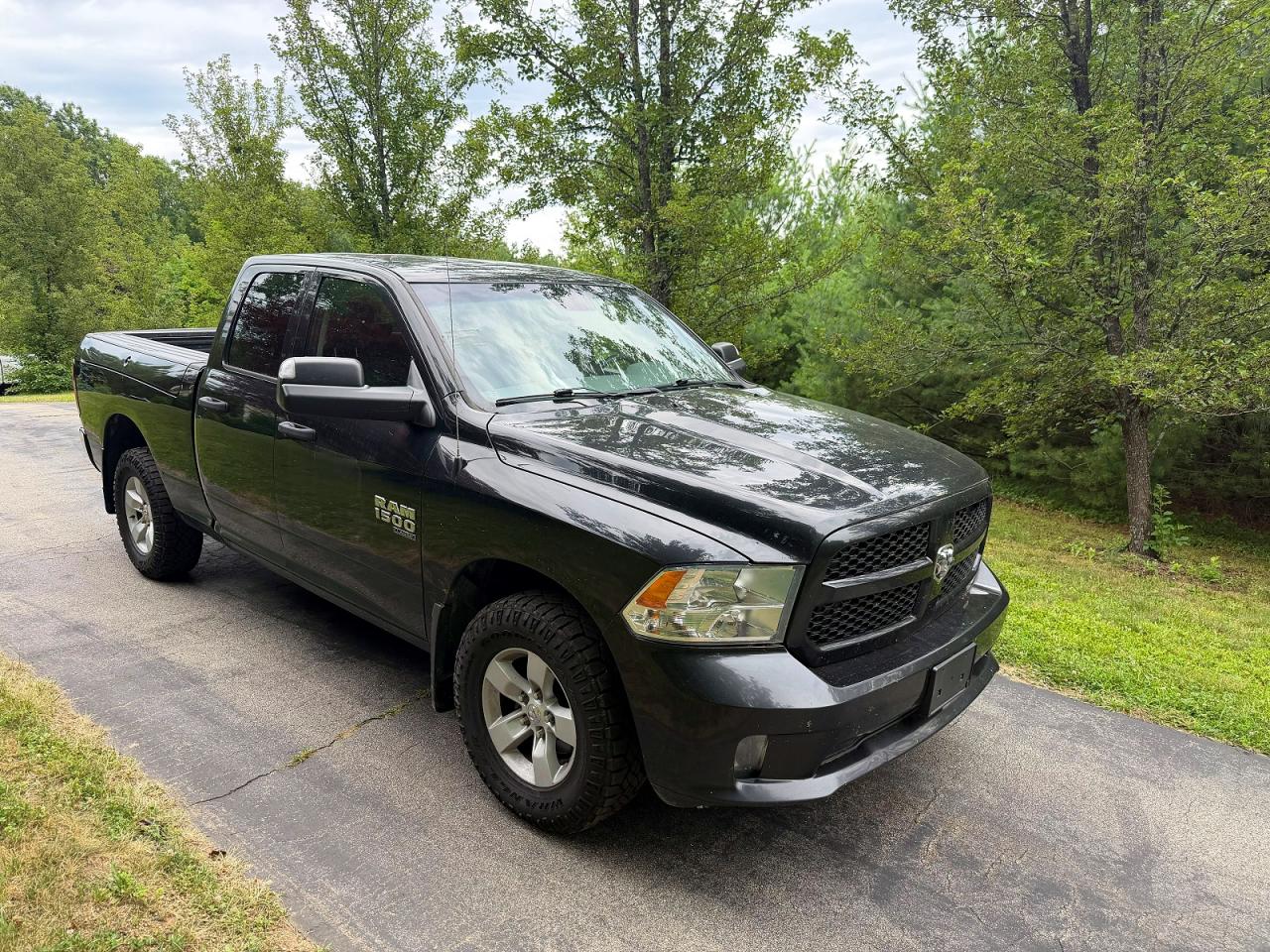 2019 Ram 1500 Tradesman, VIN 1C6RR7FG8KS504515 — Normal wear