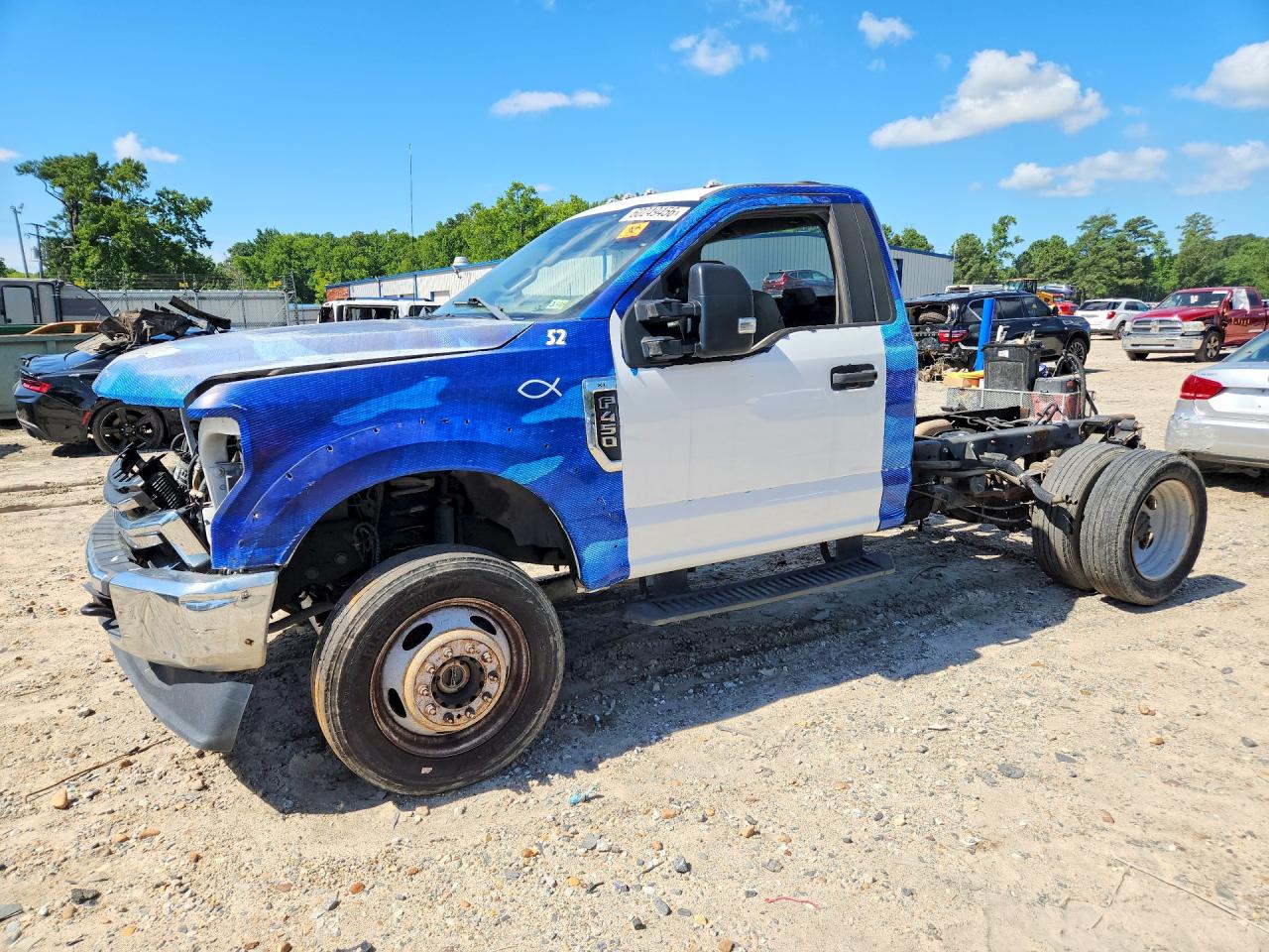 2020 Ford F-450 XL, VIN 1FDUF4HN8LED97516 — Front end