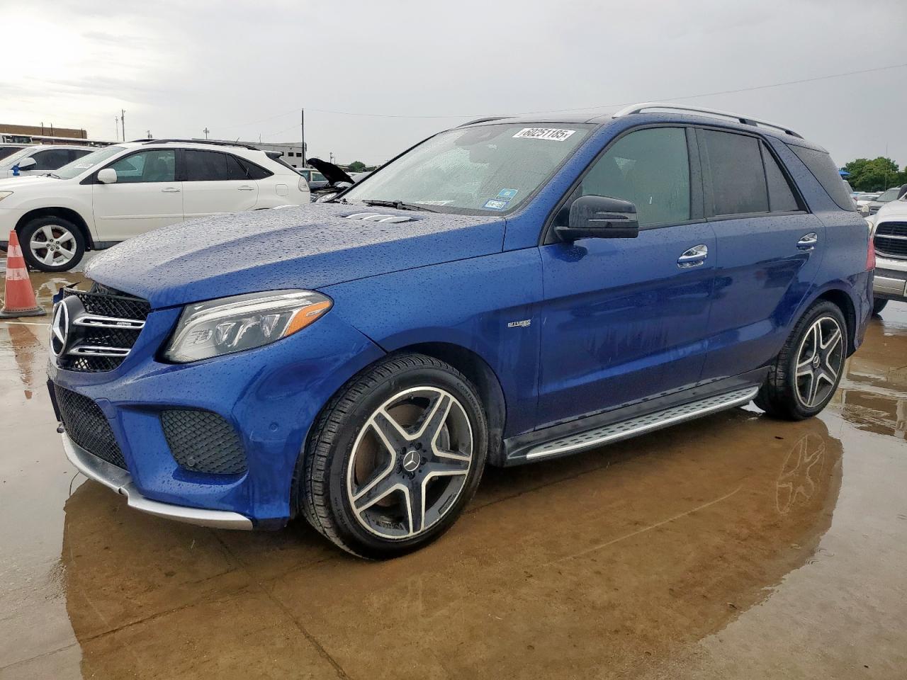 2017 Mercedes-Benz GLE 43 AMG, VIN 4JGDA6EB6HA955804 — Front end